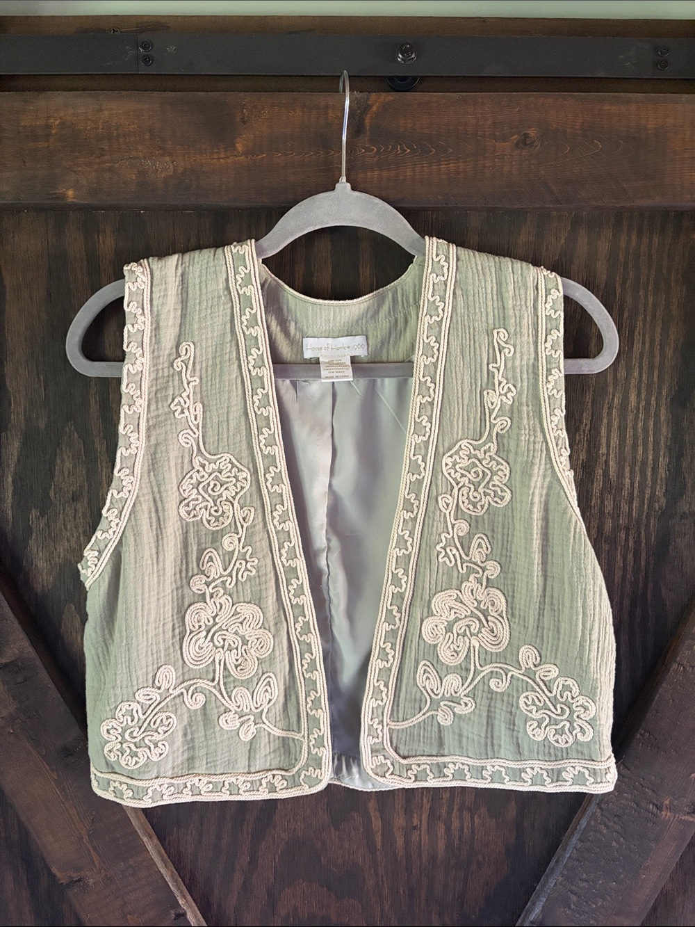House of Harlow 1960 Sage Green Embroidered Sleeveless Vest-OS